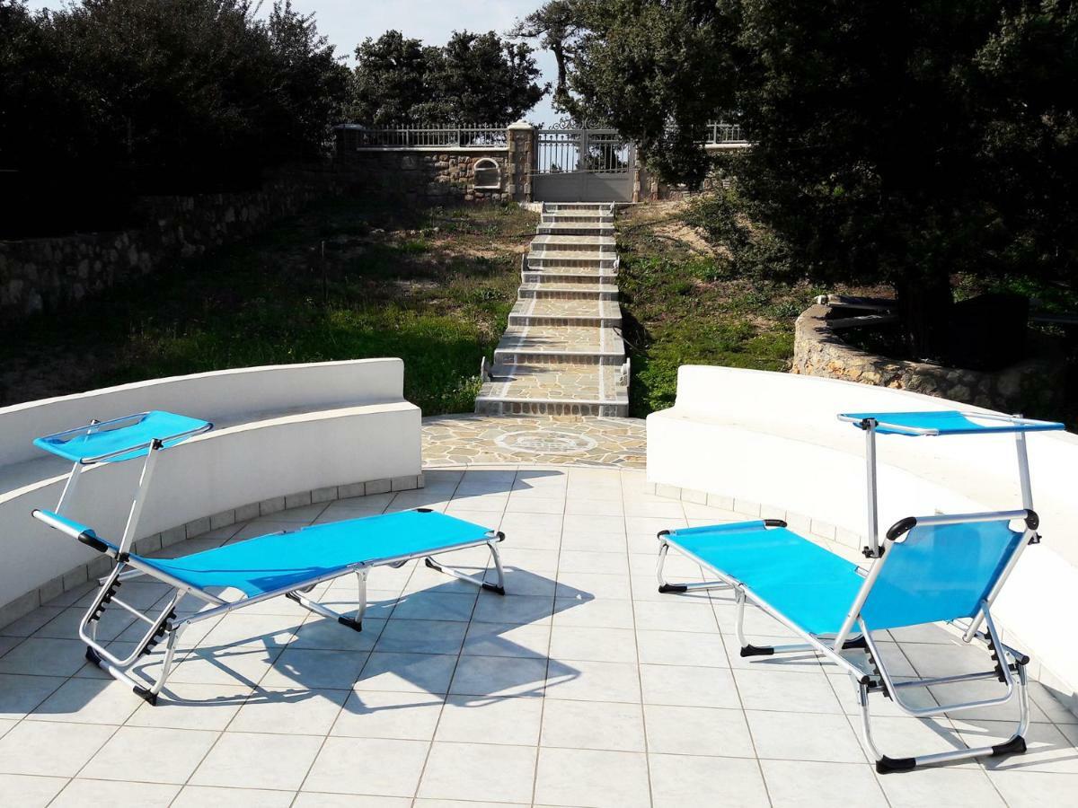 Elafonisos: Two Storey House On The Sea Front Buitenkant foto