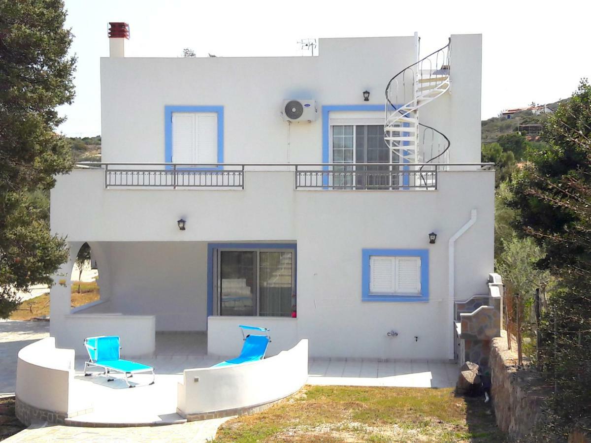 Elafonisos: Two Storey House On The Sea Front Buitenkant foto